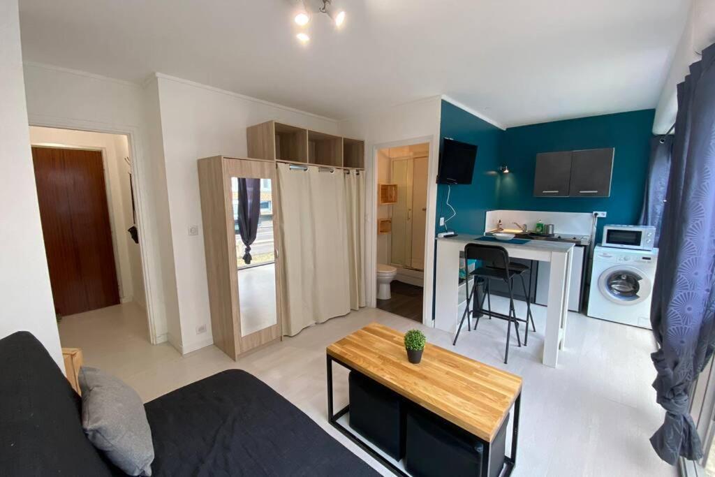 Studio & Parking Prive Centre Orleans Tram Au Pied Leilighet Eksteriør bilde