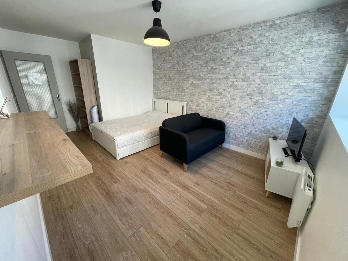 Studio & Parking Prive Centre Orleans Tram Au Pied Leilighet Eksteriør bilde